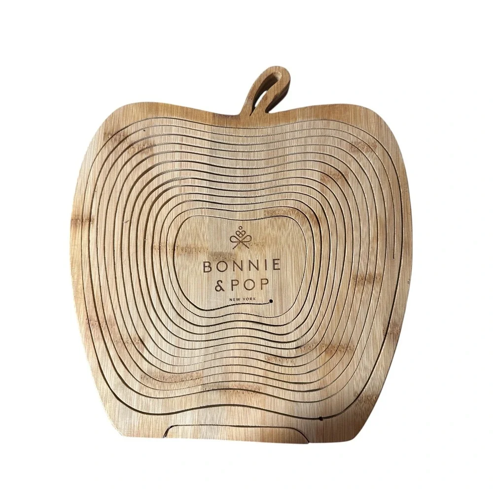 Bonnie & Pop Collapsible Wooden Fruit Bowl, Cutting Board,‎ Trivet, Apple Shaped